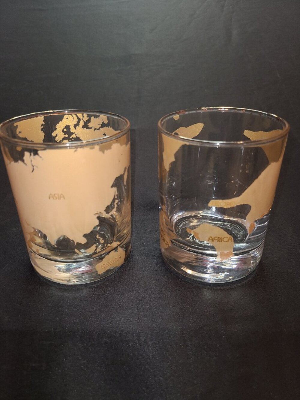Worldwide glass lot of 2 - Picture 2 of 3